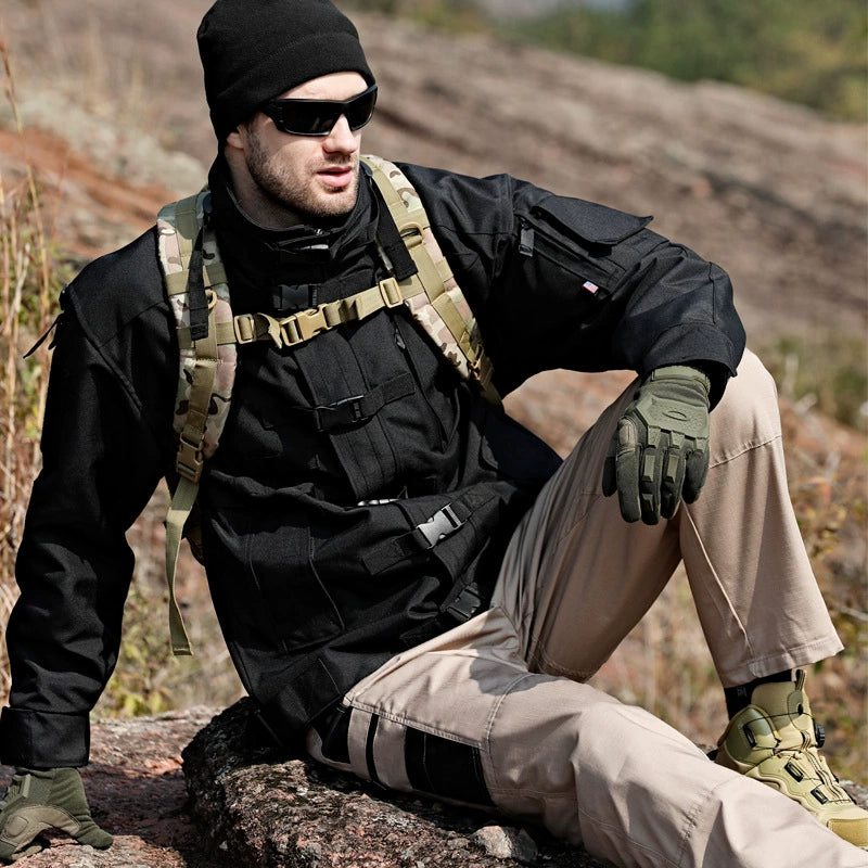 Stab-Resistant Men's Outdoor Jacket